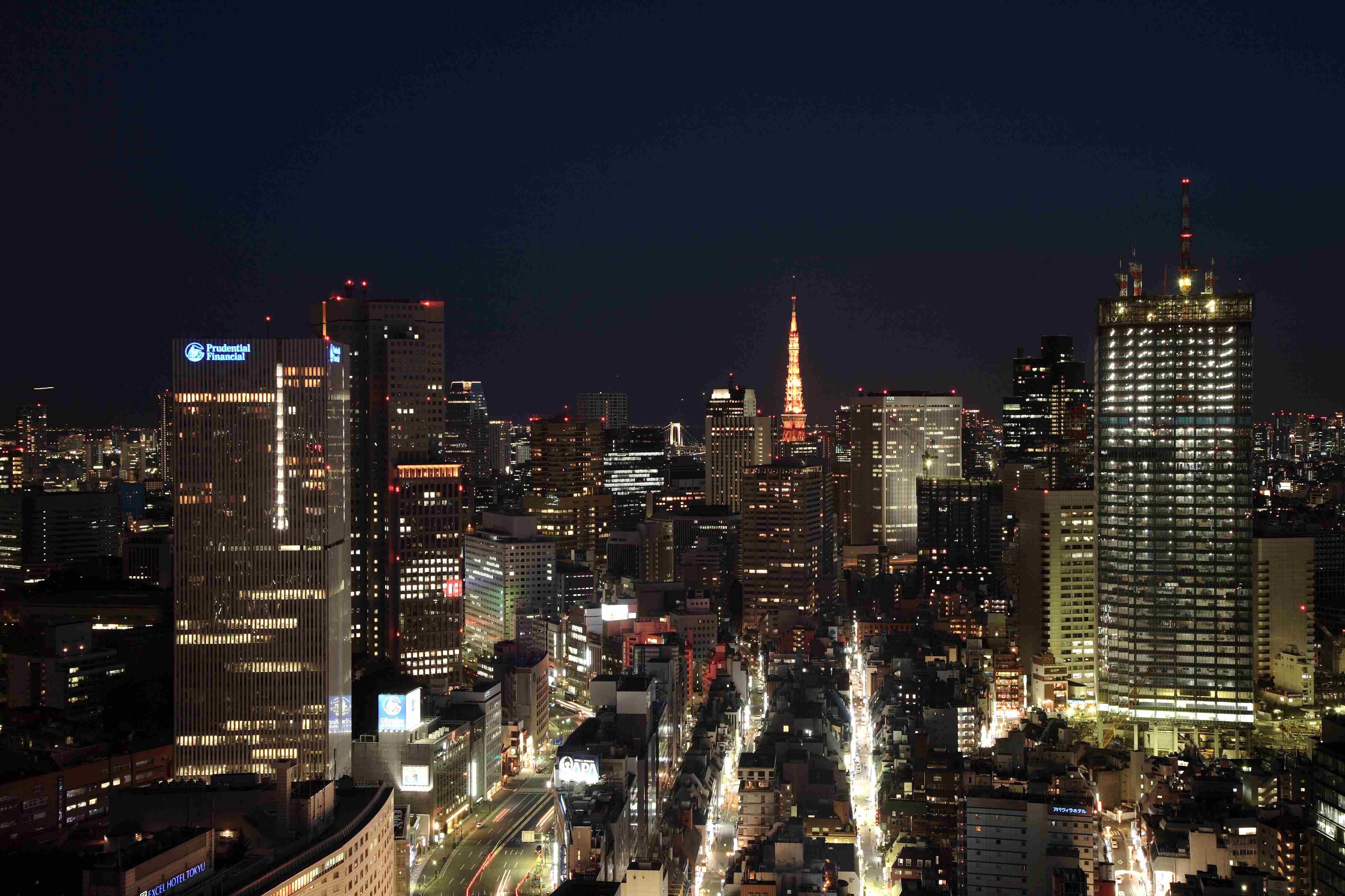 Night view of Akasakamitsuke from Garden Tower Room